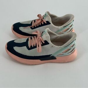Kizik Women’s Slide On Sneakers‎ 8.5